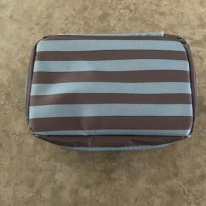 Thirty-one Baubles & Bracelets Jewelry Case